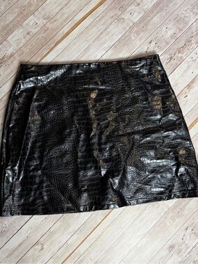 Bar III Black Faux Croc Mini Skirt